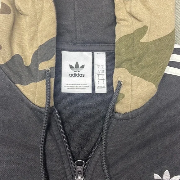 Adidas - Picture 7 of 13